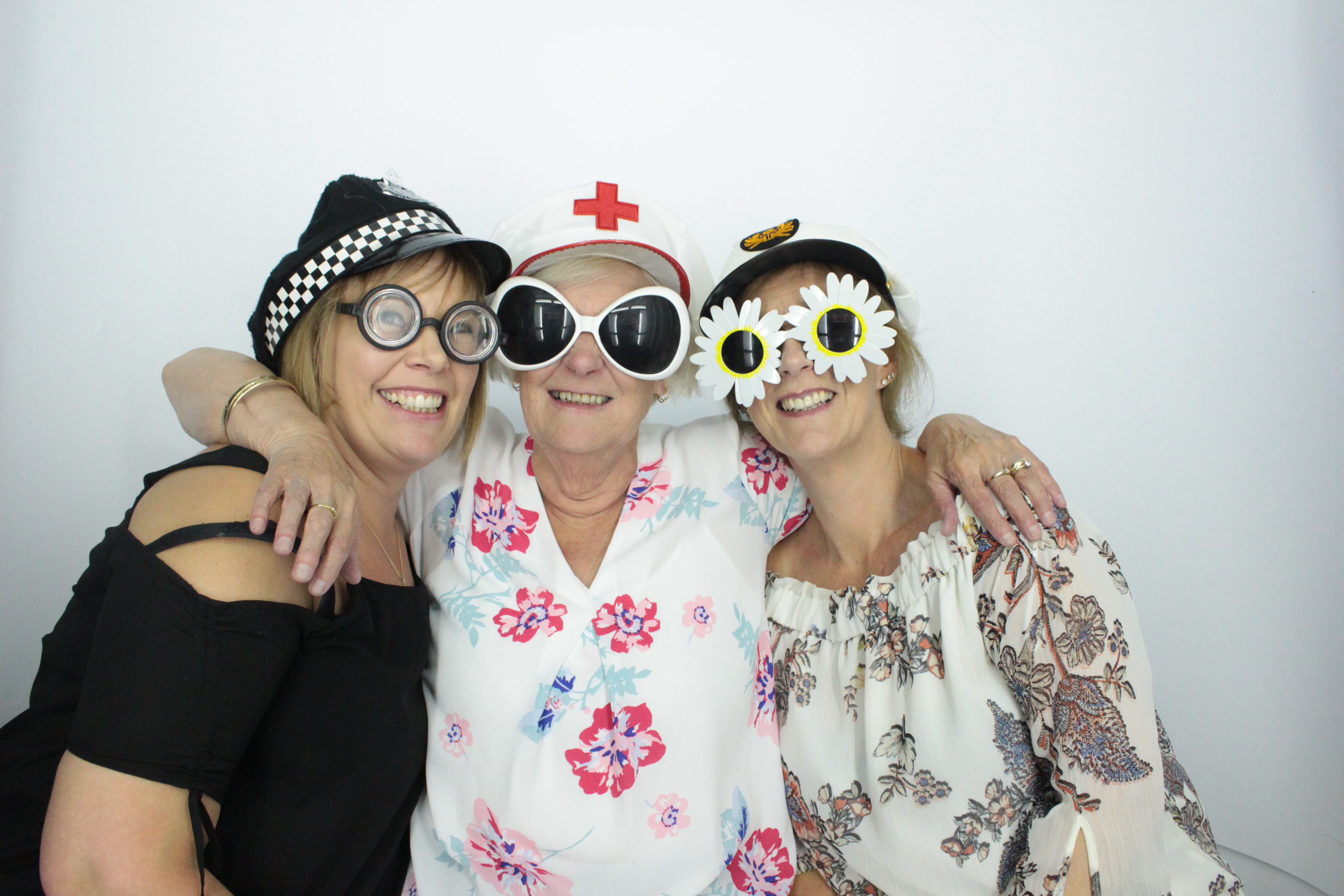 Martin & Colleen’s Joint 50th | View more photos from the event at gallery.myphotoboothexperience.co.uk/u/MyPhotoBoothExperienceLtd/Martin-Colleen’s-Joint-50th